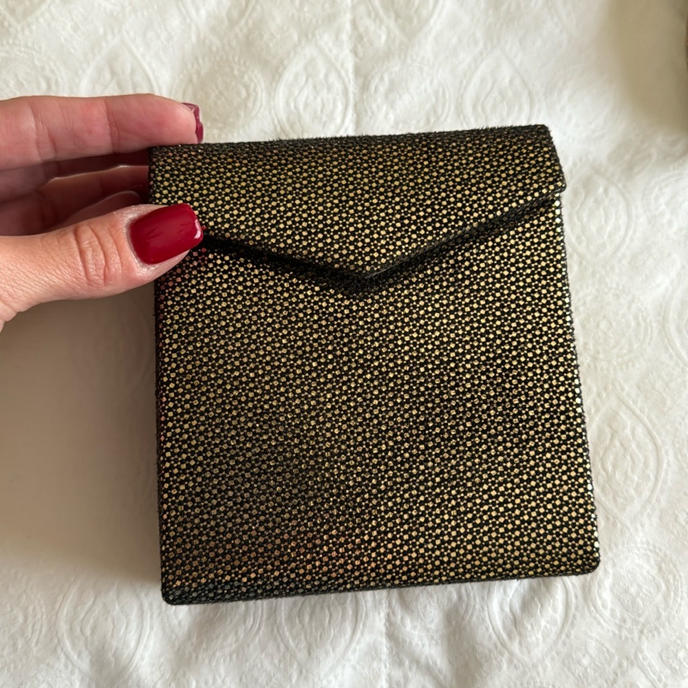 Travel jewelry case